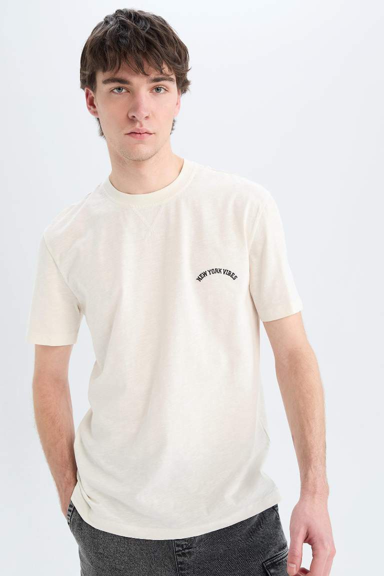 Джаккардовая футболка New Regular Fit с круглым вырезом и коротким рукавом