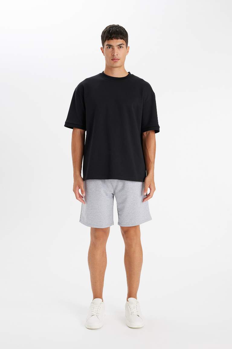 Regular Fit Bermuda Basic Shorts