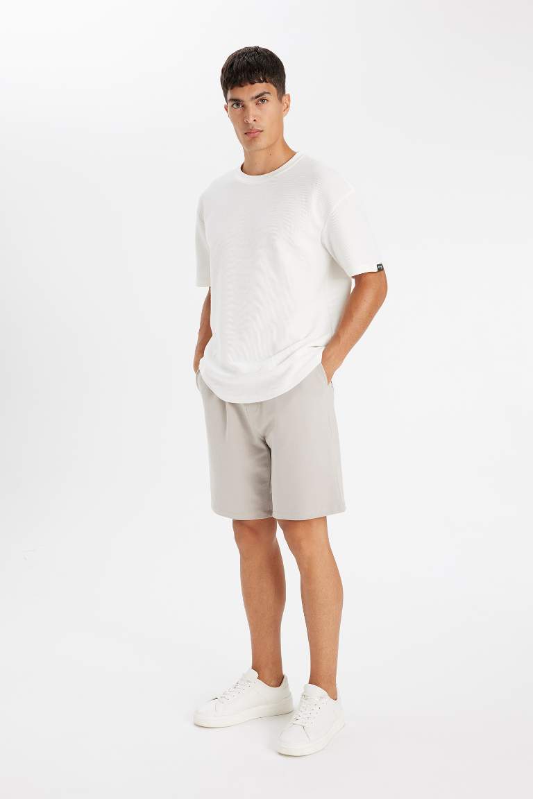 Regular Fit Bermuda Basic Shorts