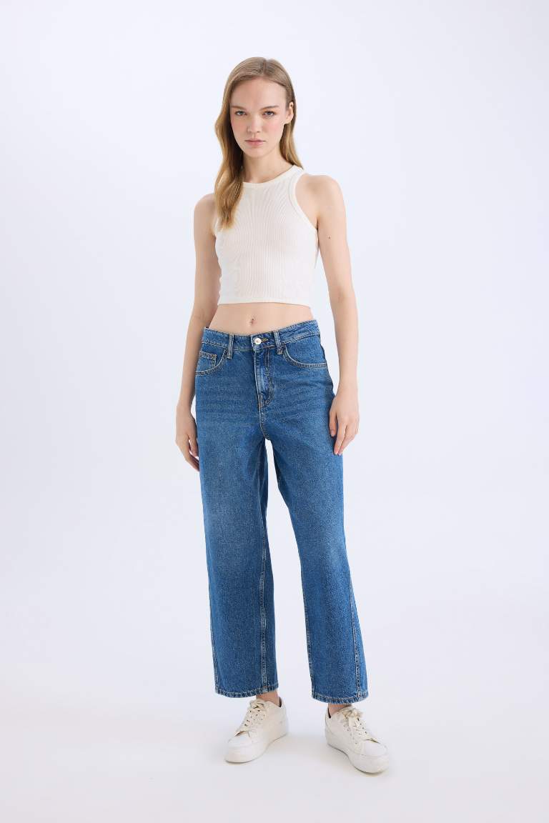 Pantalon Jean taille haute à jambes droites Coupe carrote