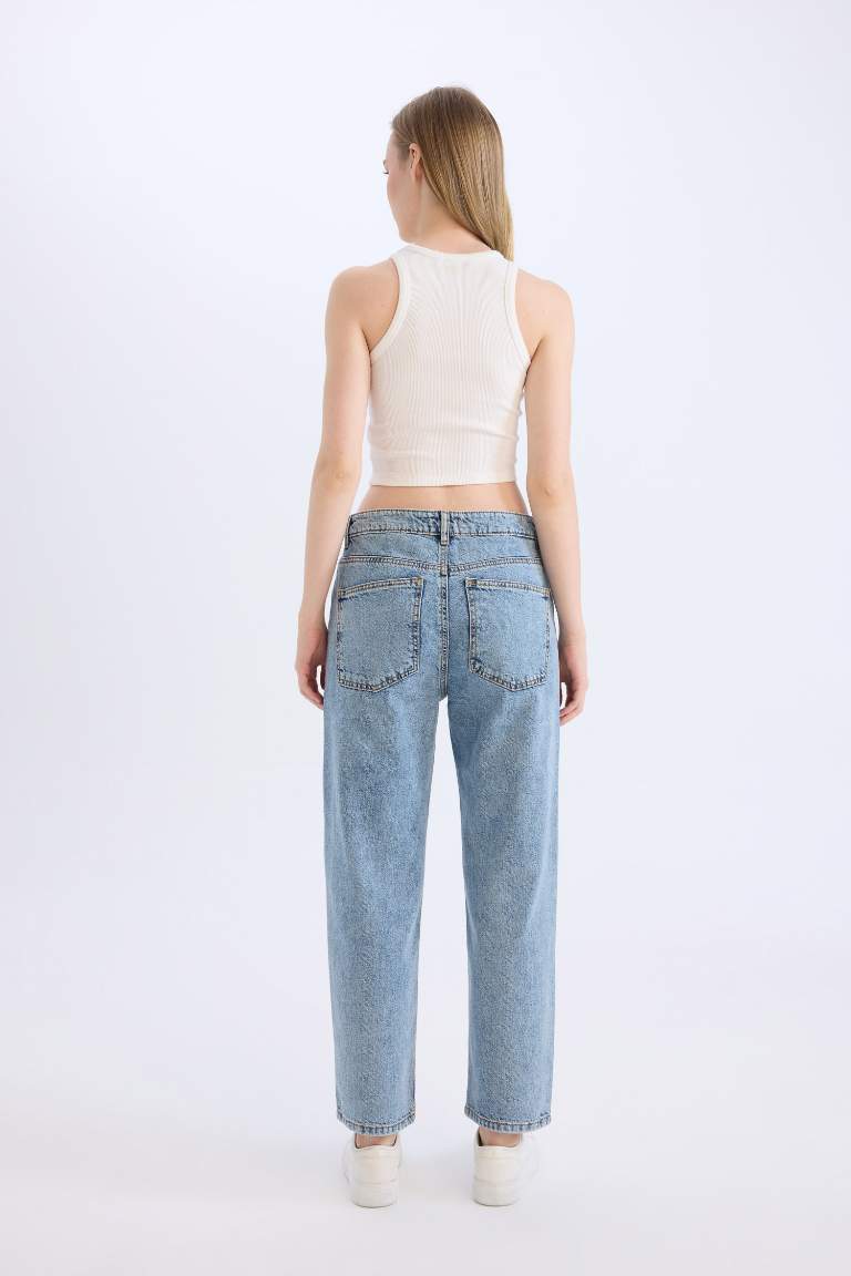 Pantalon jean boyfriend droit à taille normale