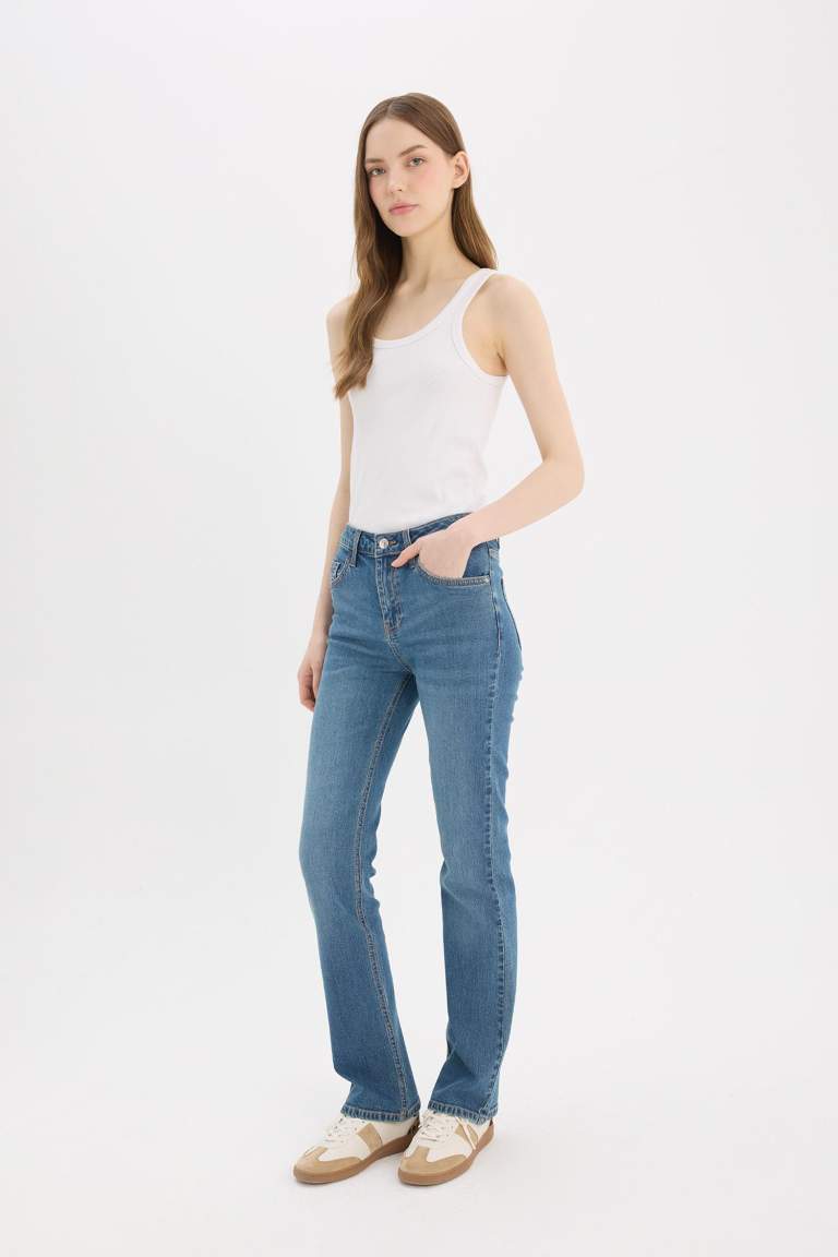 Yüksek Bel Geniş Paça Jean Pantolon
