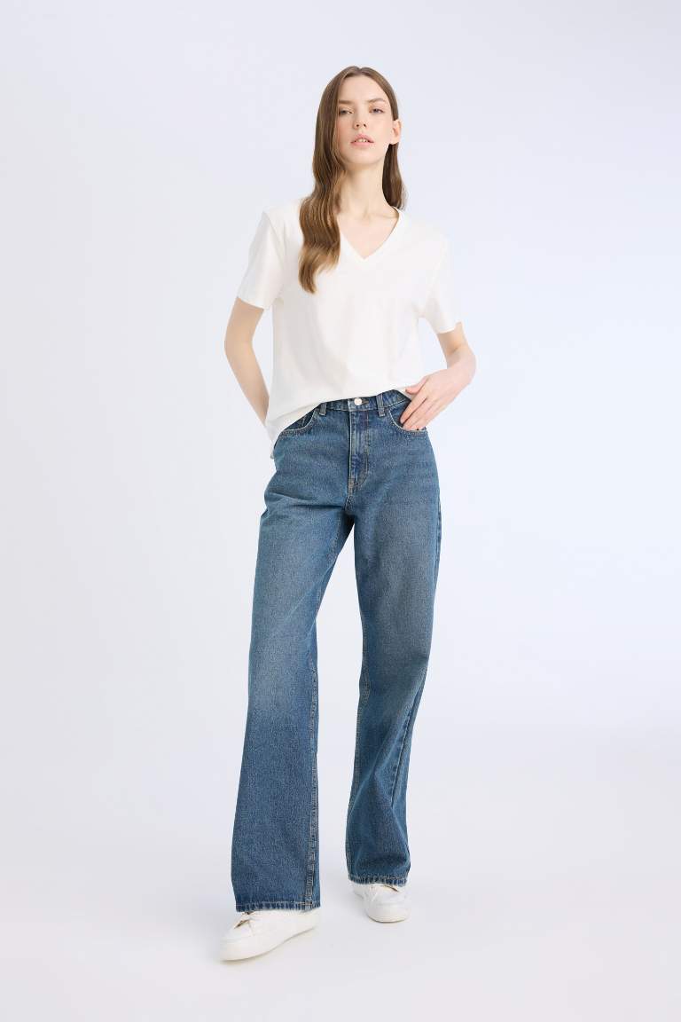 Straight Fit High Waist Wide Leg Jeans