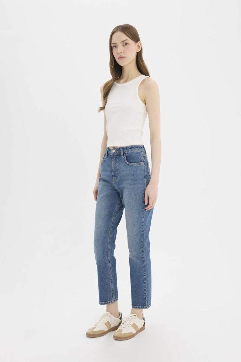 Mary Straight Leg High Waist Washed Jeans