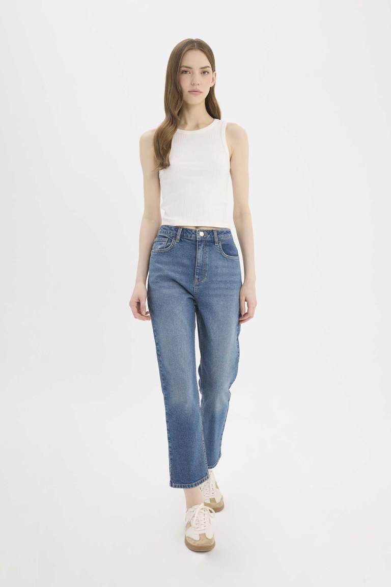 Mary Straight Leg High Waist Washed Jeans