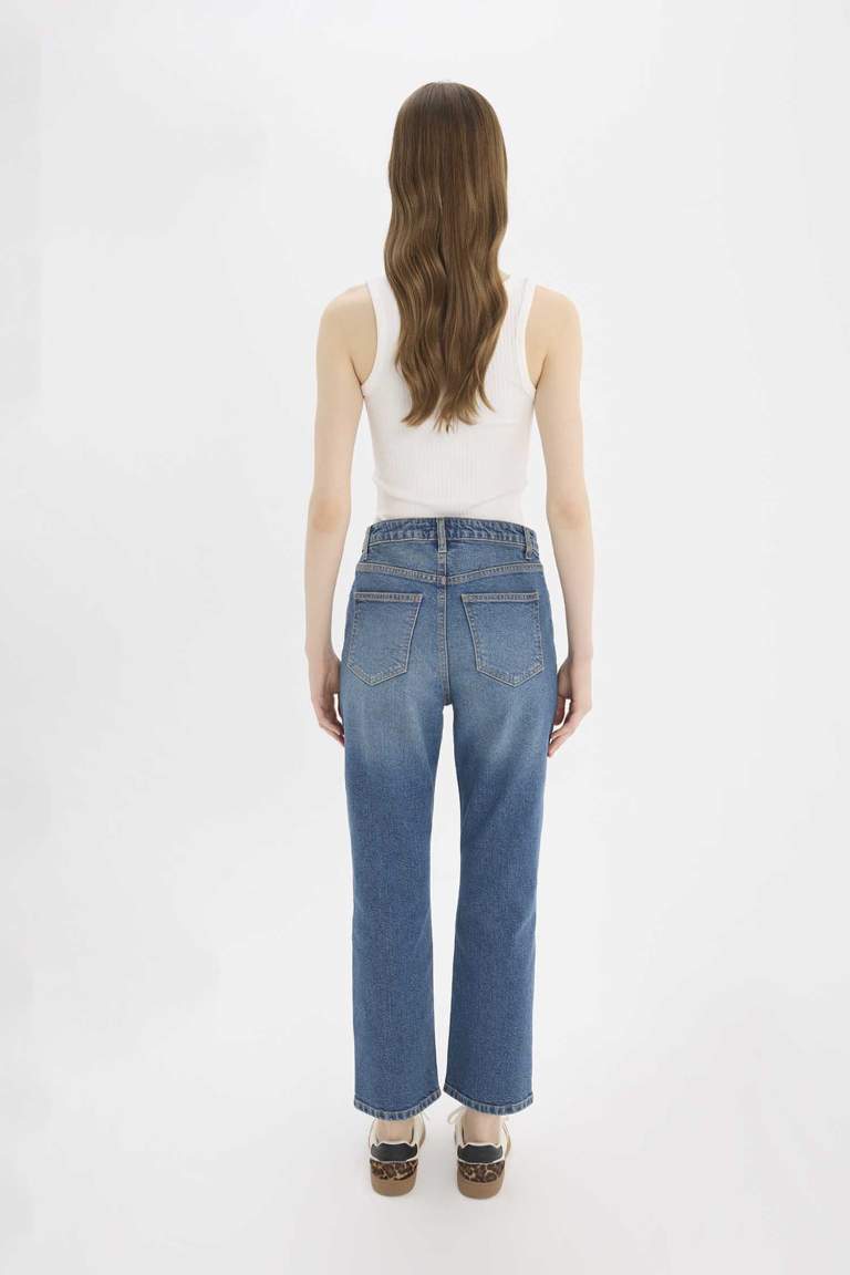 Mary Straight Leg High Waist Washed Jeans