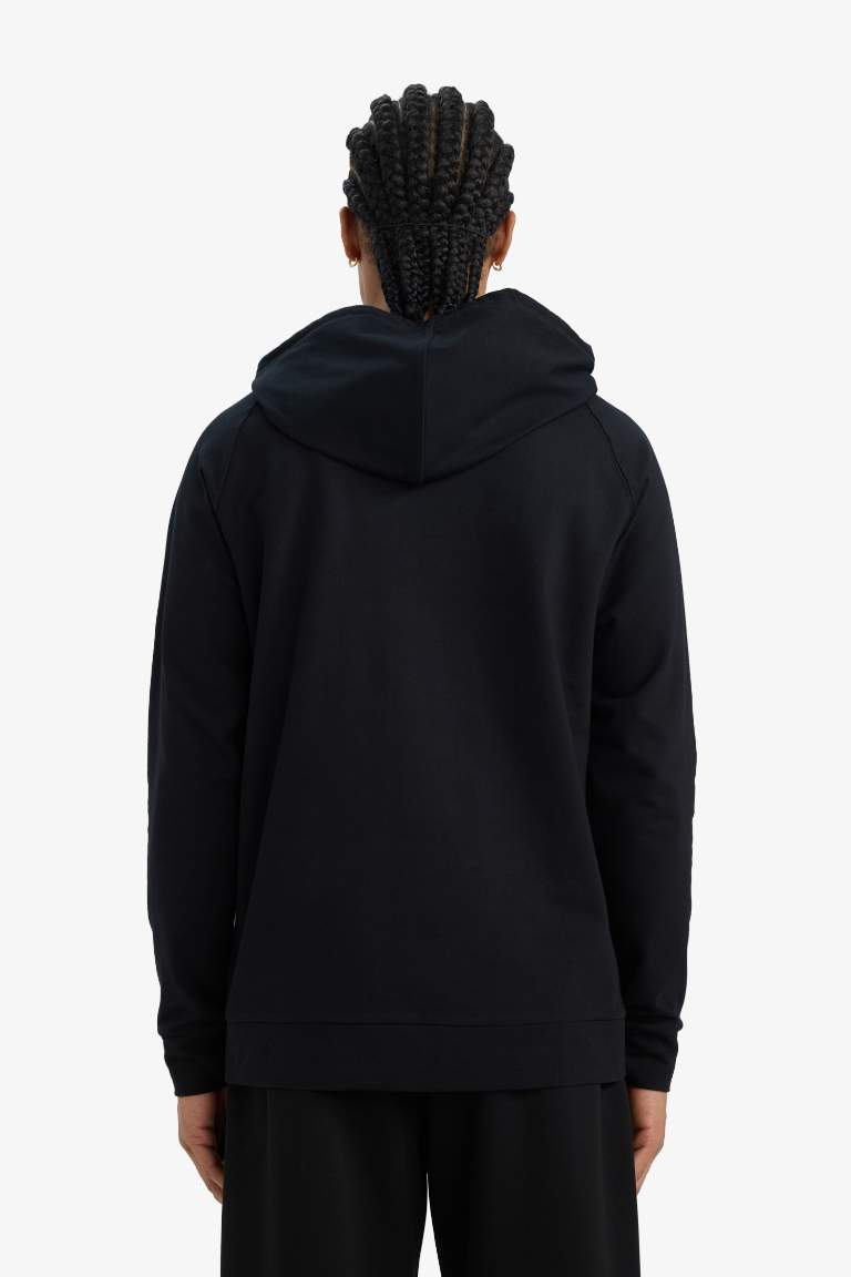 DeFactoFit Standart Fit Kapüşonlu Sporcu Sweatshirt