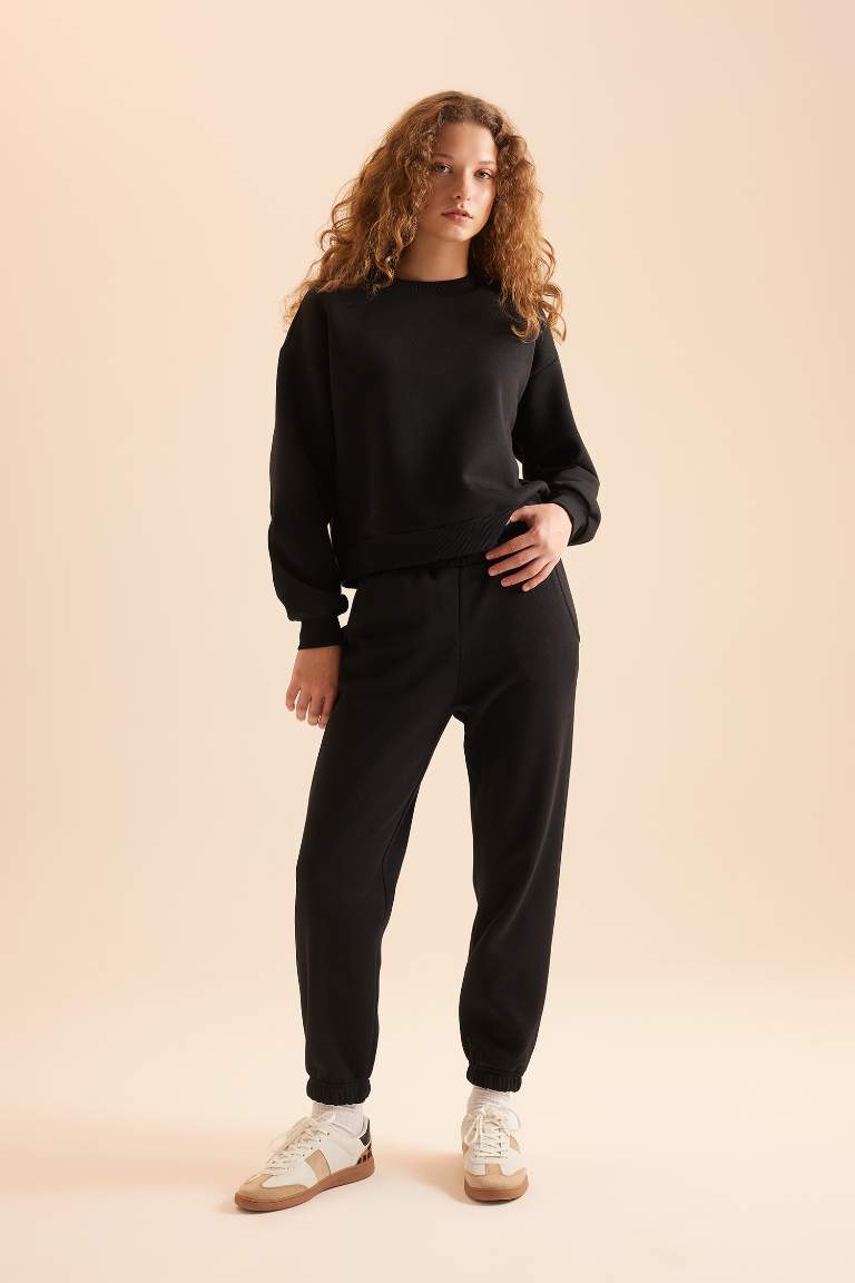 Regular Fit Normal Kalıp Basic İçi Kalın Polarlı Eşofman Takımı