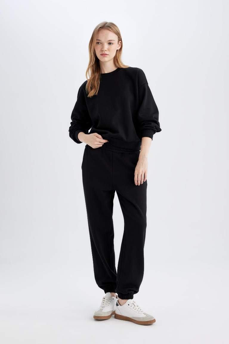 Regular Fit Normal Kalıp Basic İçi Kalın Polarlı Eşofman Takımı