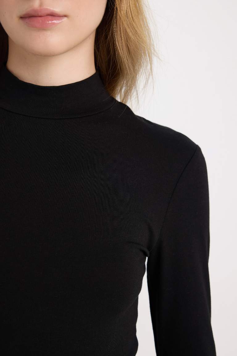 Half Turtleneck Basic Long Sleeve Bodysuit