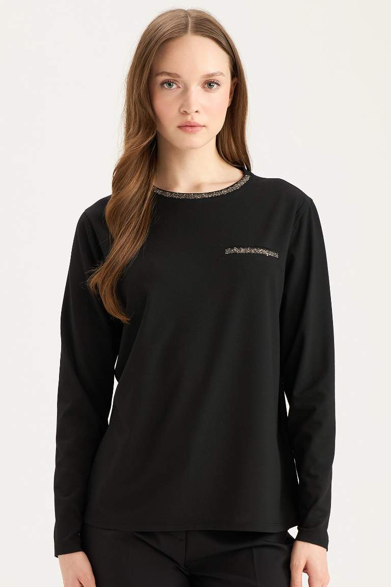 Regular Fit Crew Neck Long Sleeve T-Shirt