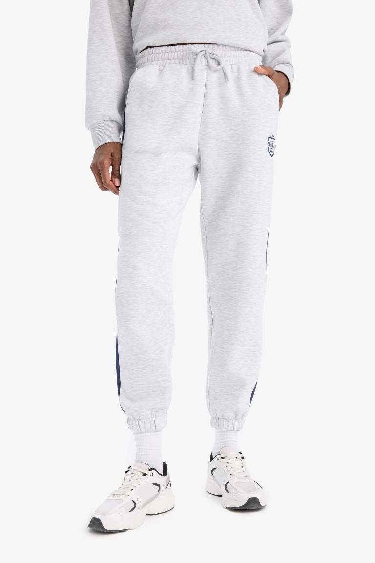 DeFactoFit Standart Fit Baskılı Sporcu Jogger Paça Eşofman Altı