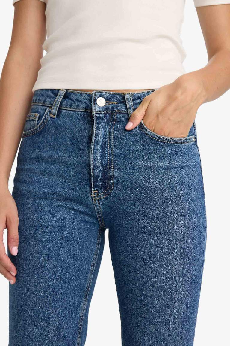 Comfort Straight Yüksek Bel Bilek Boy Jean Yıkamalı Pantolon