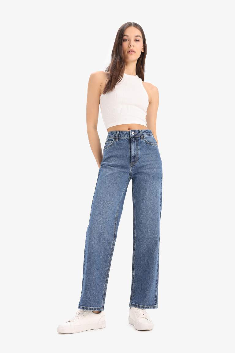 Comfort Straight Fit High Waist Ankle Length Washed Jeans