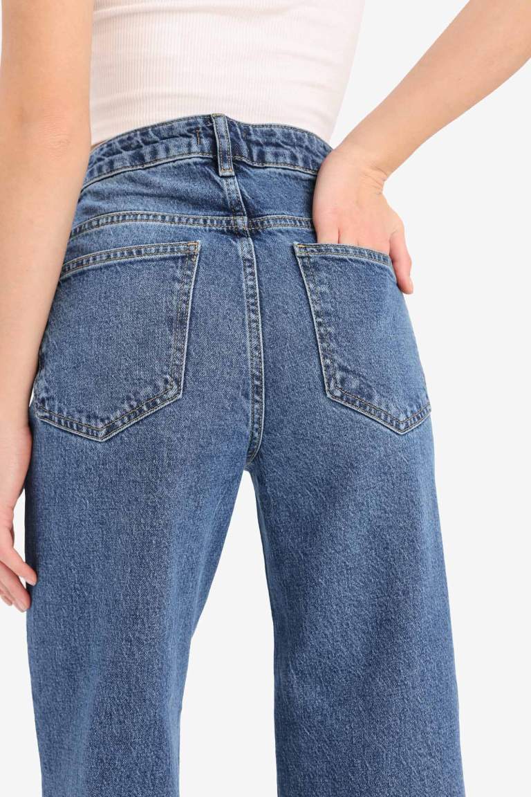 Comfort Straight High Waist Ankle Washed Jeans