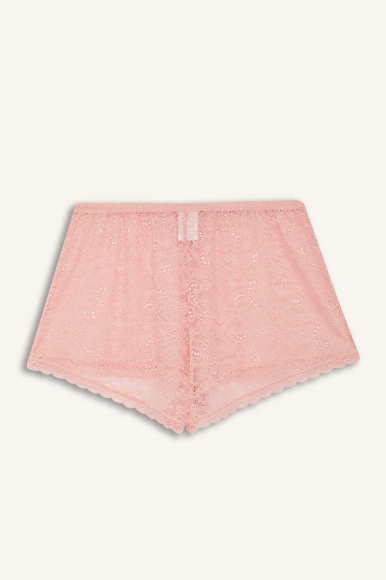 Short en dentelle de Fall in Love