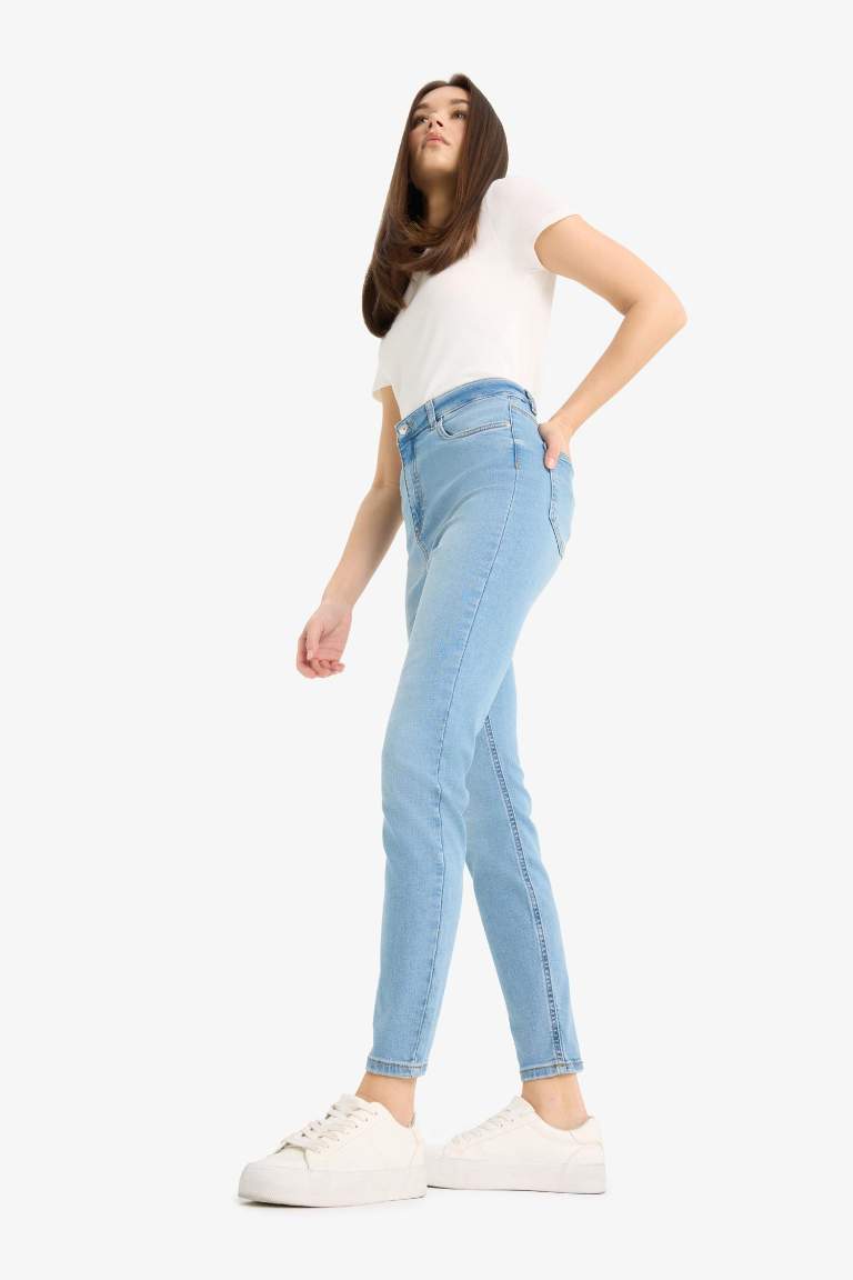 Anna Skinny Fit Yüksek Bel Düz Paça Uzun Jean Taş Yıkama Pantolon