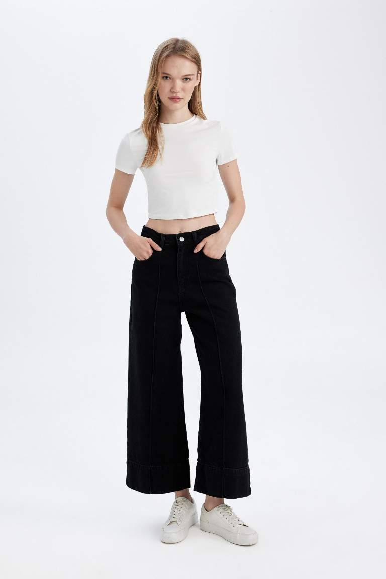 Kısa Geniş Paça Yüksek Bel Crop Jean Pantolon