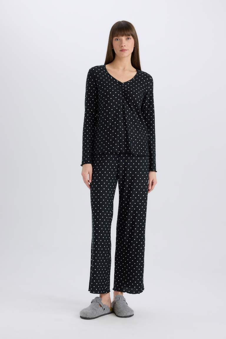 Ensemble pyjama avec Top à manches longues et pantalon à taille élastique de Fall in Love