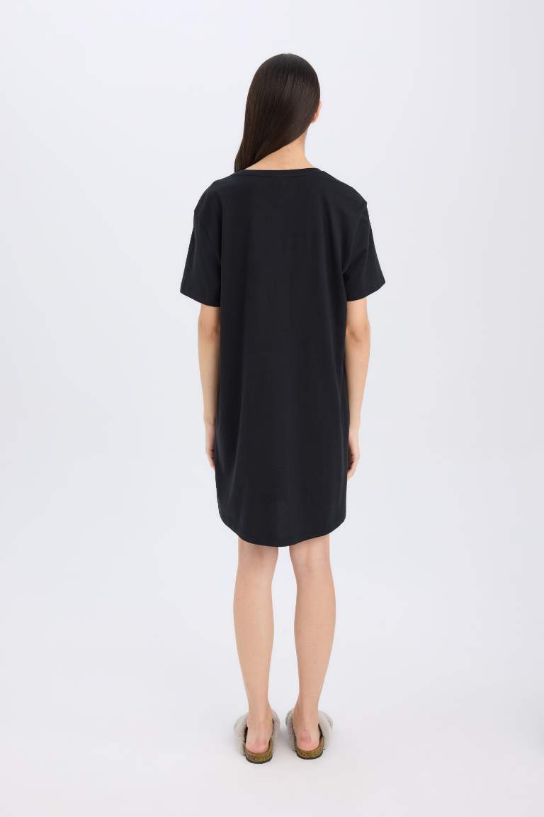 Regular Fit Crew Neck Knitted Dress