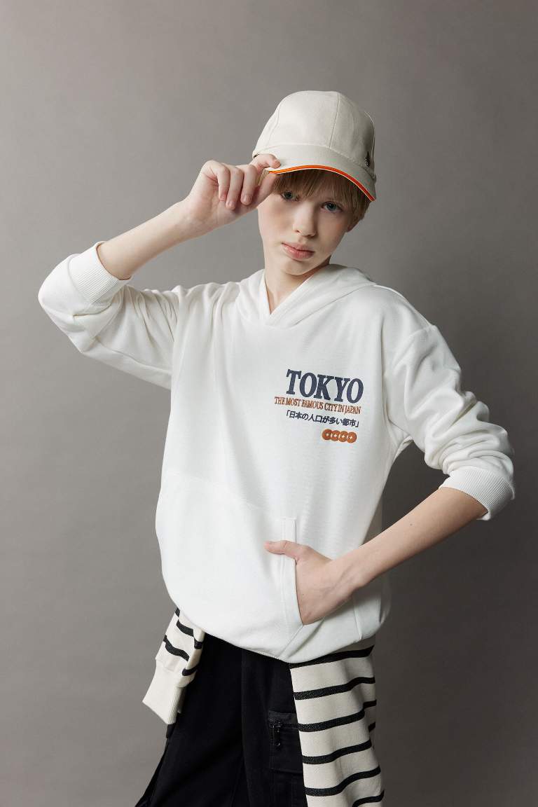 Boy Oversize Fit Hooded Back Printed Sweatshirt