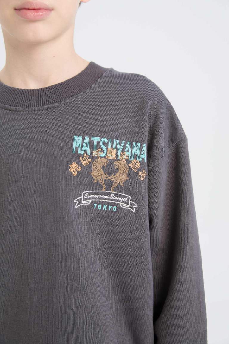 Boy Oversize Fit Crew Neck Back Printed Sweatshirt