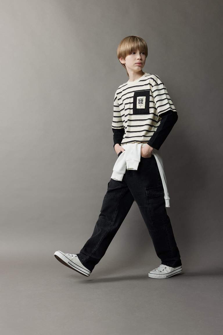 Boy Oversize Fit Crew Neck Long Sleeve T-Shirt