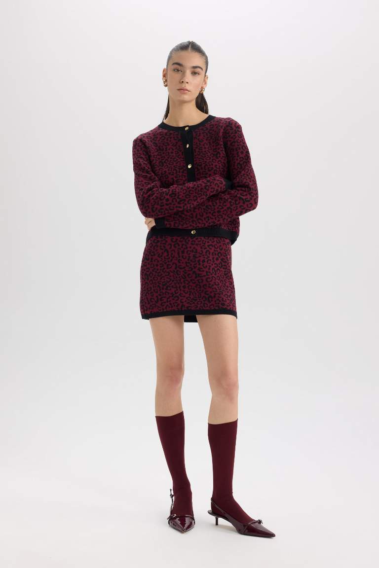 A Cut Knitwear Mini Leopard Skirt