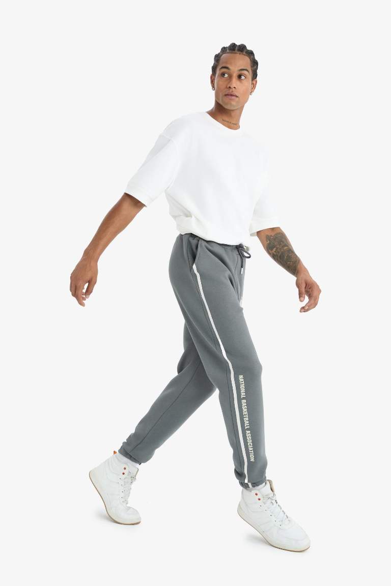 DeFactoFit NBA Wordmark Kalın Jogger Eşofman Altı Standart Fit Beli Bağcıklı Cepli