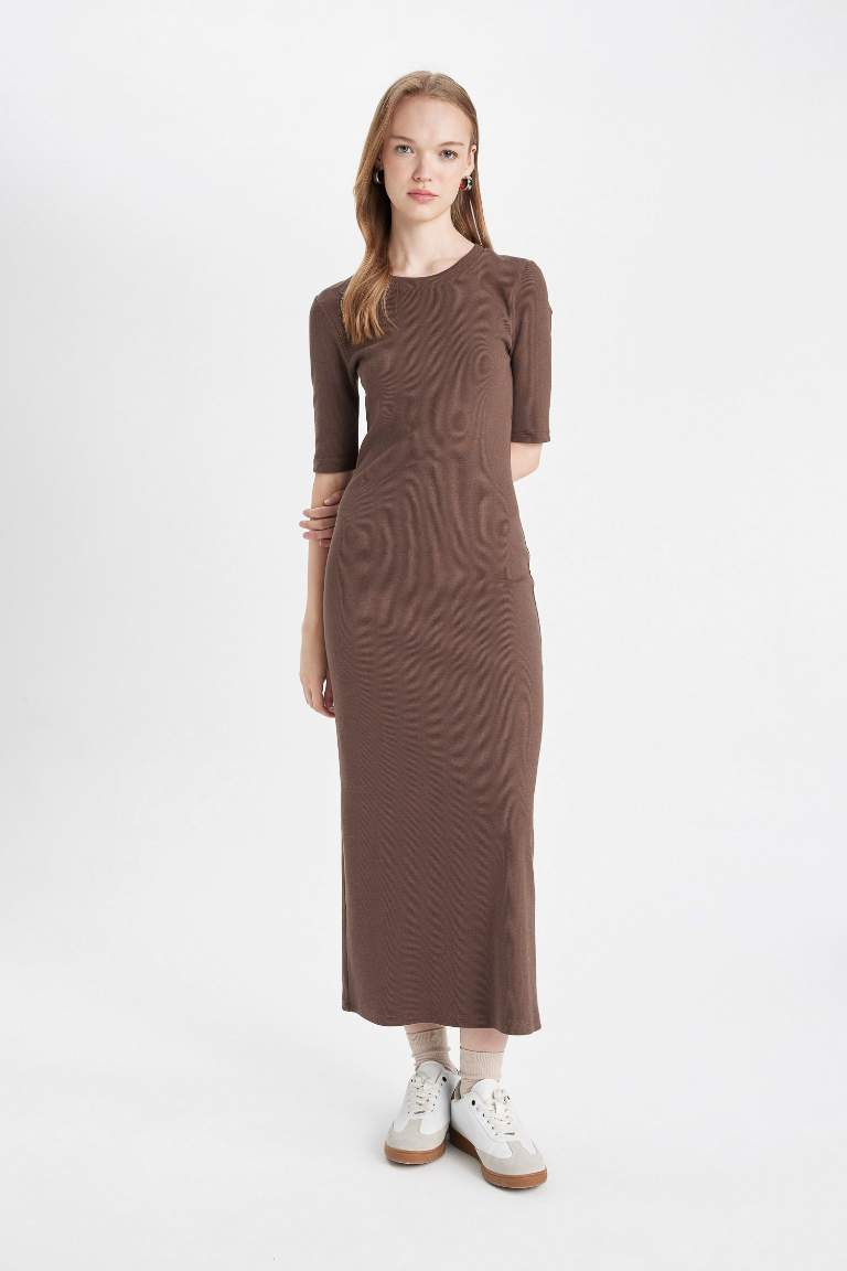 Bodycon Crew Neck Camisole Maxi Dress