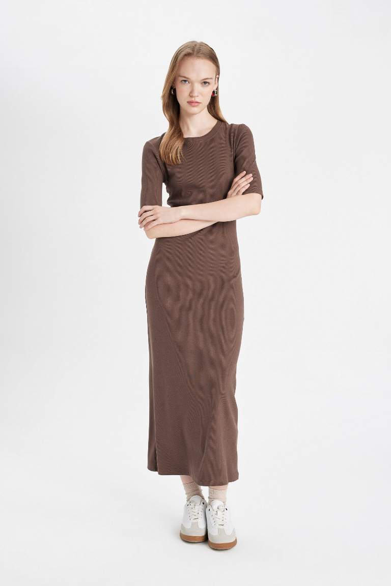 Bodycon Crew Neck Camisole Maxi Dress