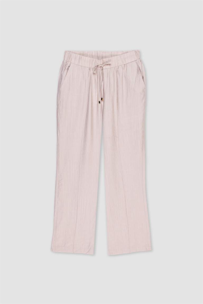 Straight Fit Cep Detaylı Standart Paça Krinkıl Kumaş Pantolon