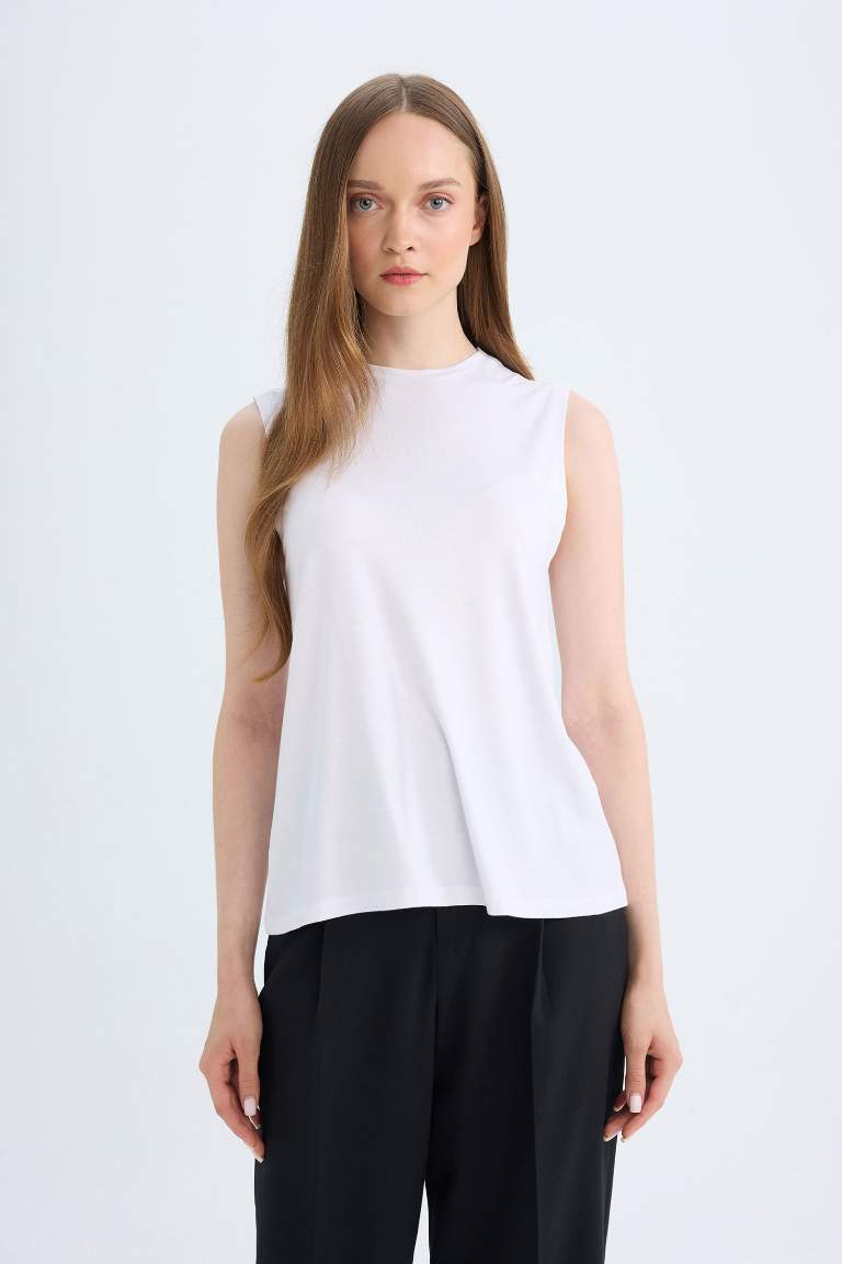 Relax Fit Sleeveless Basic T-Shirt Tunic