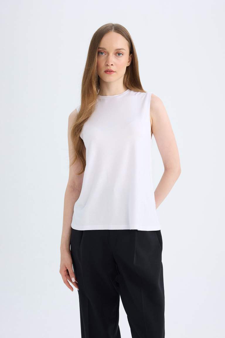 Relax Fit Sleeveless Basic T-Shirt Tunic