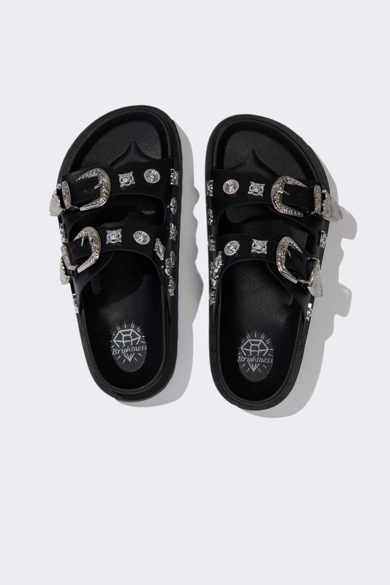 Woman Flat Sole Faux Leather Slippers