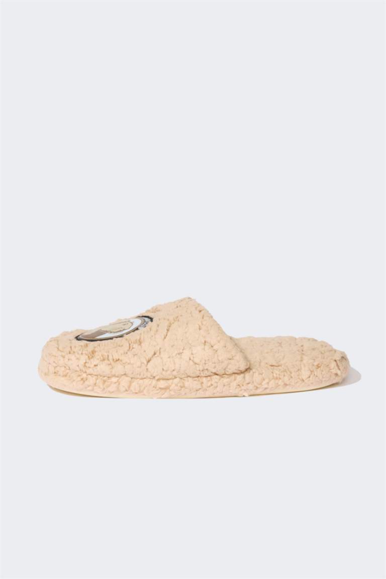 Pantoufles plates en peluche pour femme