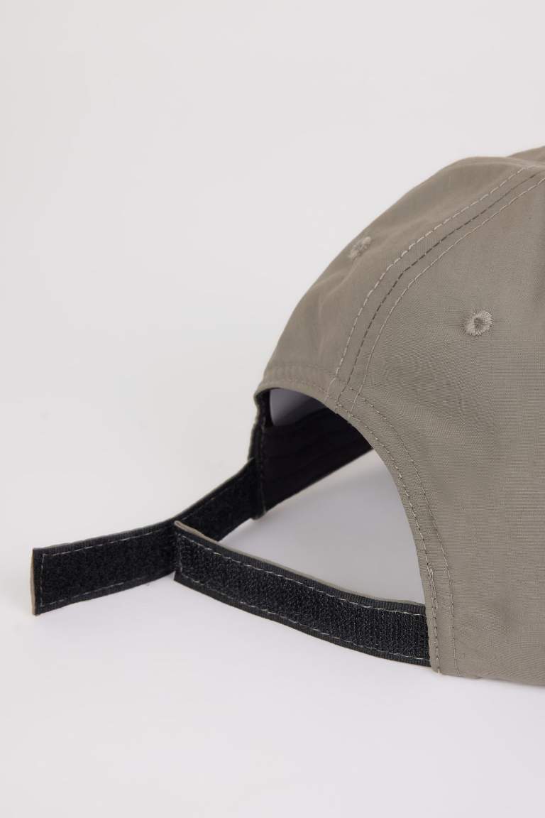 Casquette de baseball avec étiquette imprimée pour homme