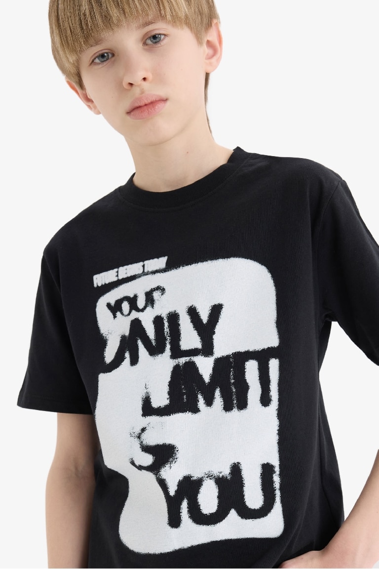 Boy New Regular Fit Crew Neck Short Sleeve T-Shirt