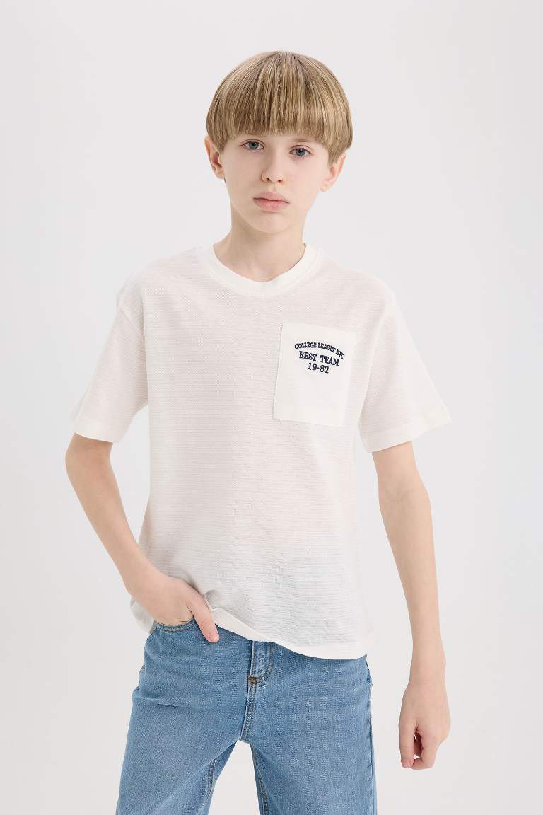 Boy Crew Neck Embroidered Pocket Printed T-Shirt