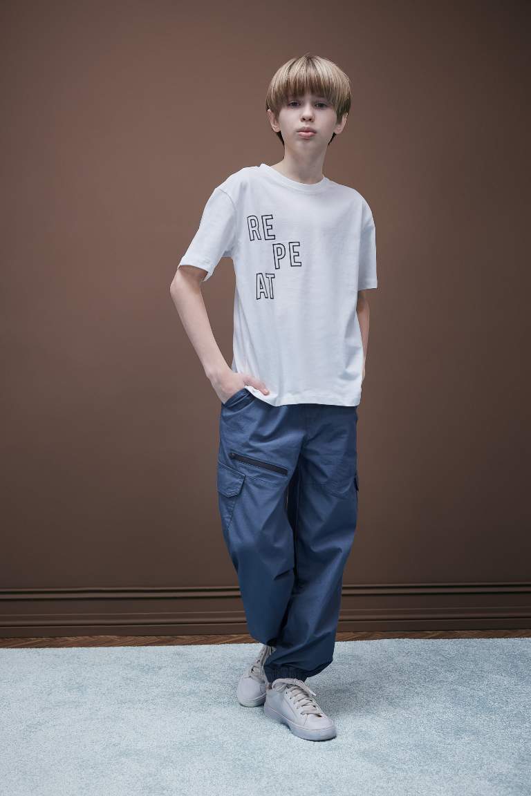 Boy Regular Fit Crew Neck Printed T-Shirt