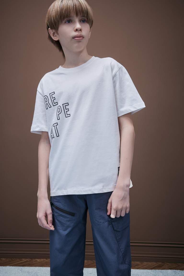 Boy Regular Fit Crew Neck Printed T-Shirt