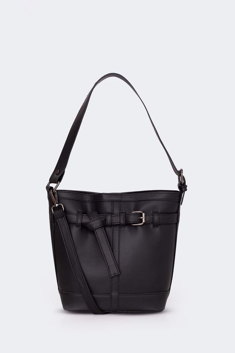 Woman Gold Buckled Faux Leather Shoulder Bag