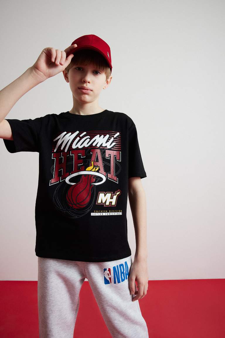 Erkek Çocuk NBA Miami Heat Bisiklet Yaka Kısa Kollu Tişört