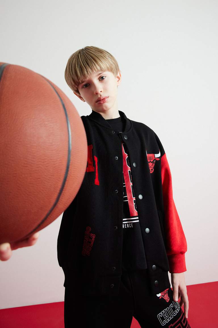 Boy NBA Chicago Bulls College Collar Back Printed Bomber Jacket