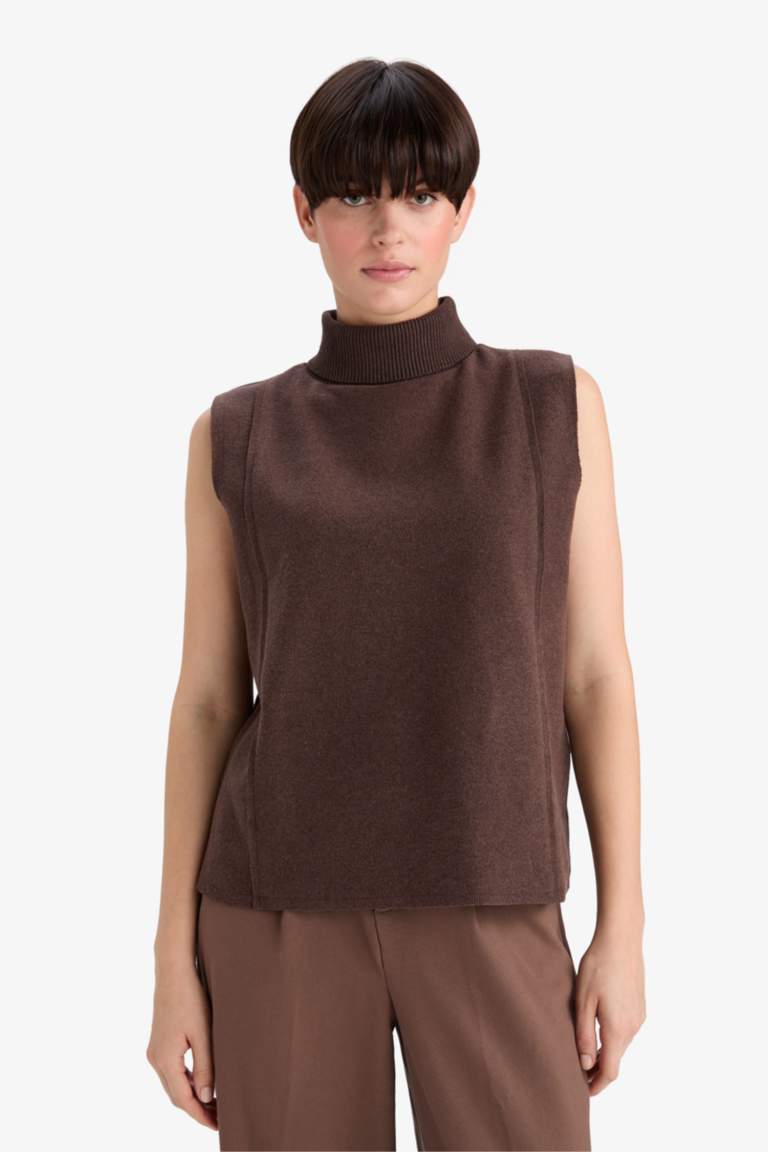 Regular Fit Turtleneck Tank Top