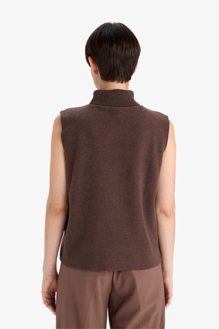 Regular Fit Turtleneck Tank Top