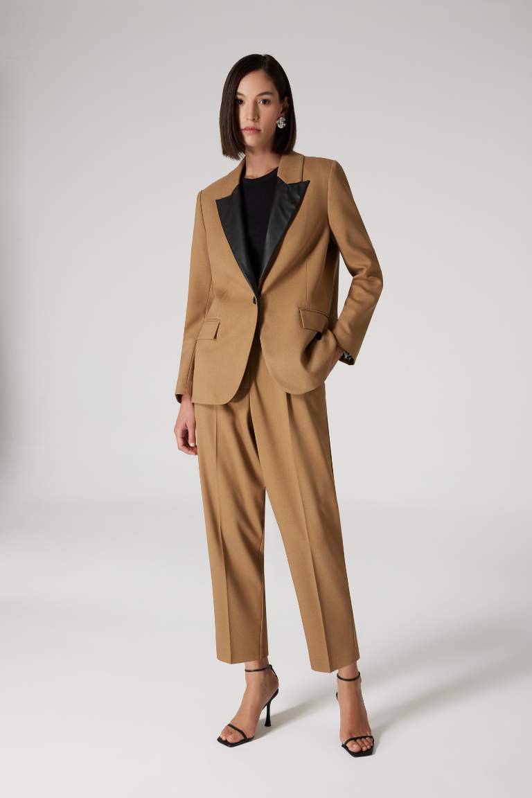 Sorbe x DeFacto Tapered Fit High Waist Straight Leg Trousers