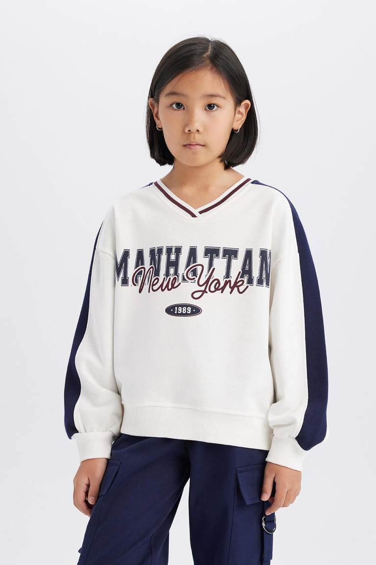 Girl Oversize Fit Crew Neck Slogan Printed Sweatshirt