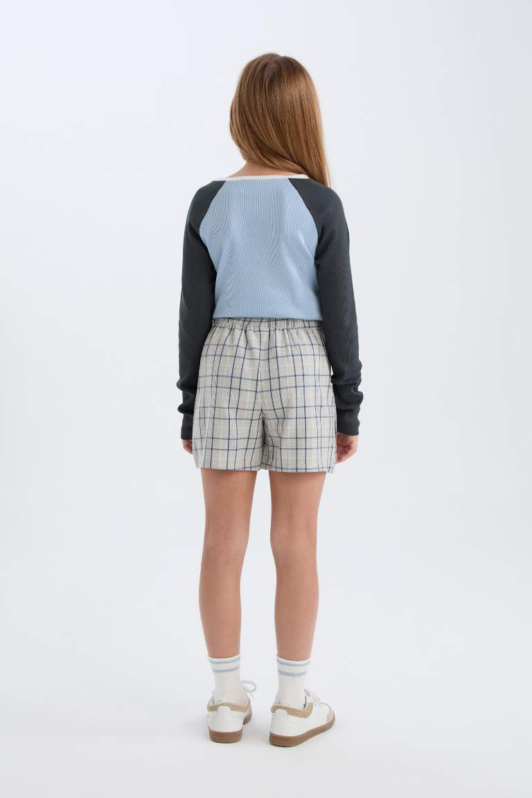 Girl Plaid Pleated Skirt