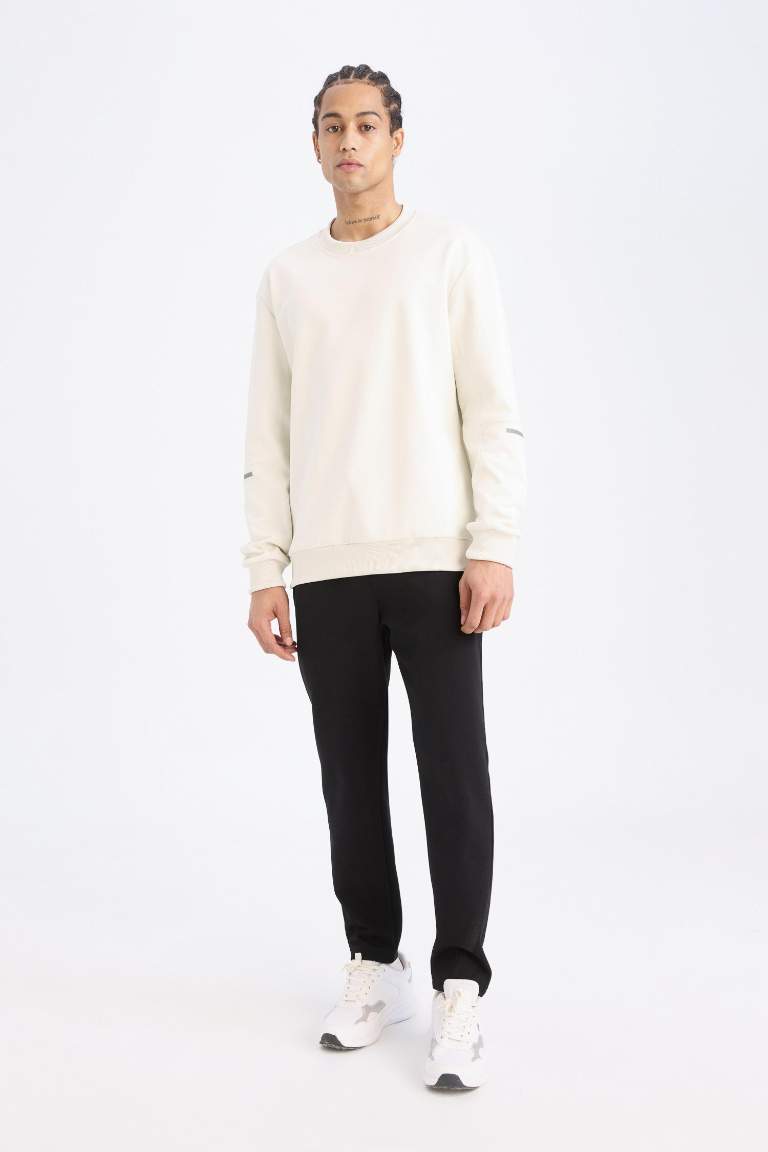 DeFactoFit Standart Fit Bisiklet Yaka Basic Düz Sporcu Sweatshirt